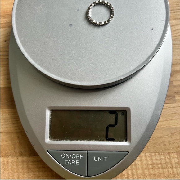 Kiera couture 925 Sterling silver band ring cubic zirconia stackable size 8 - Picture 7 of 7